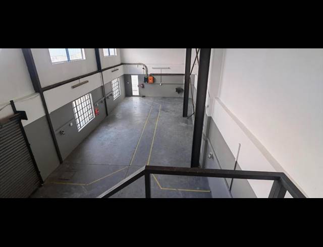 INDUSTRIAL PROPERTY TO RENT IN WALTLOO